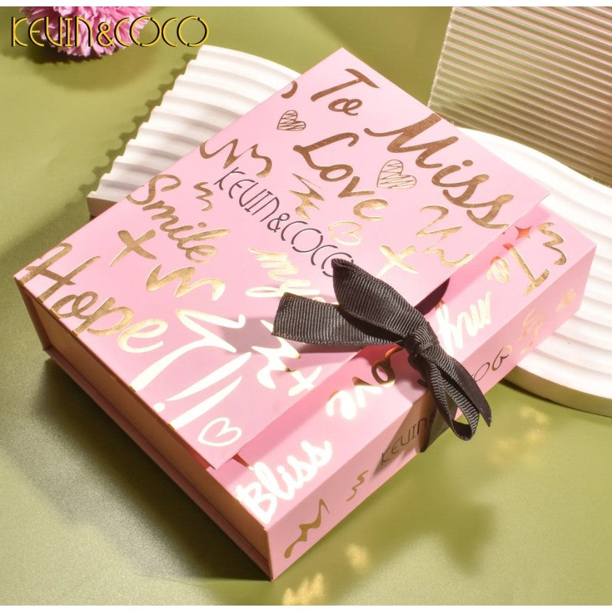 Set Paleta 40 Farduri + 4 Rujuri Cutie Cadou